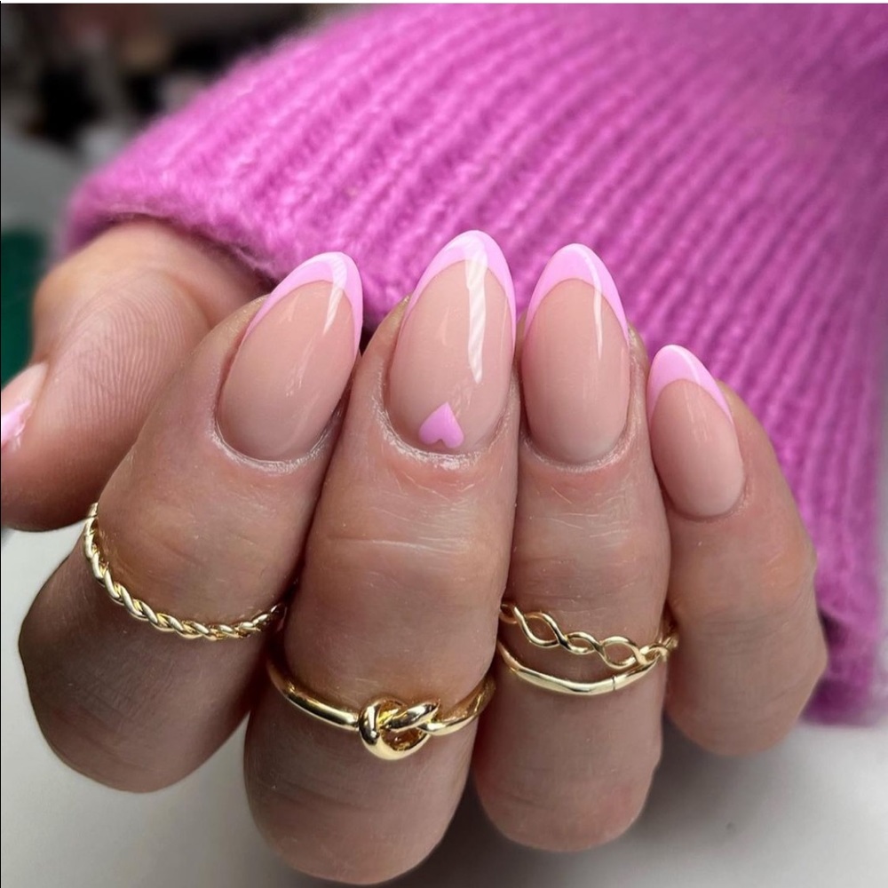 Meet your Posher, Lior